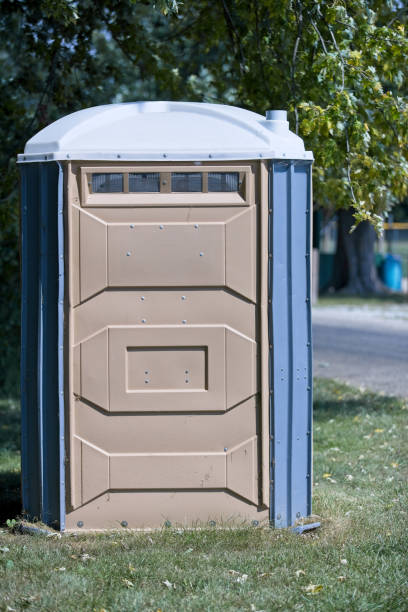 Best Temporary restroom rental  in Fellsmere, FL