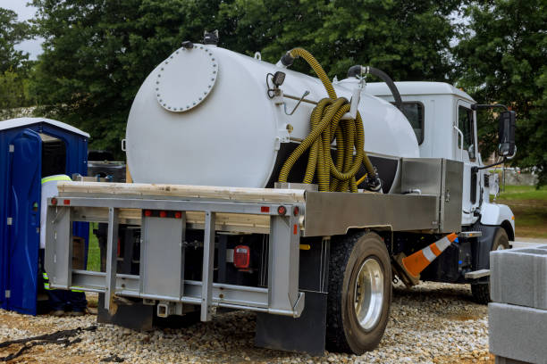 Best Portable toilet rental cost  in Fellsmere, FL